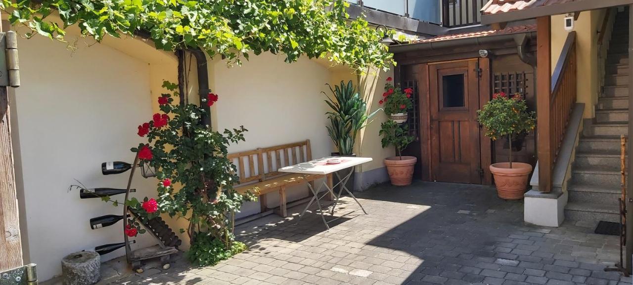 Stift Goettweigblick Apartment Furth bei Gottweig Bagian luar foto